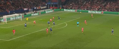 KY开云官网-【欧冠】双响登贝莱8场15球！巴黎3比0客胜布雷斯特