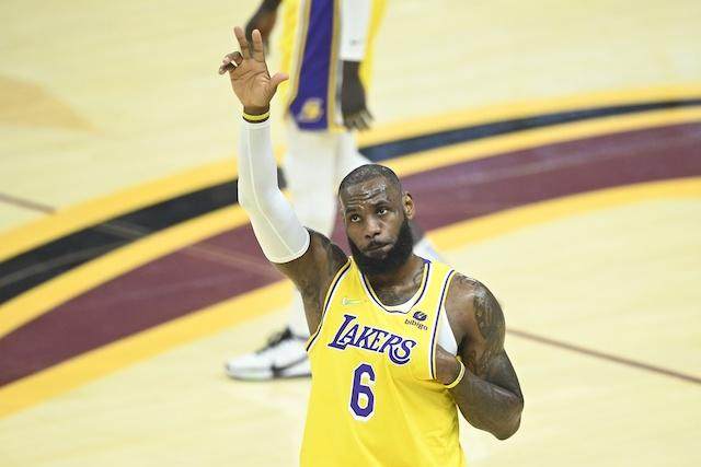 詹皇是否会在今夏续约成焦点 多支球队命运受影响